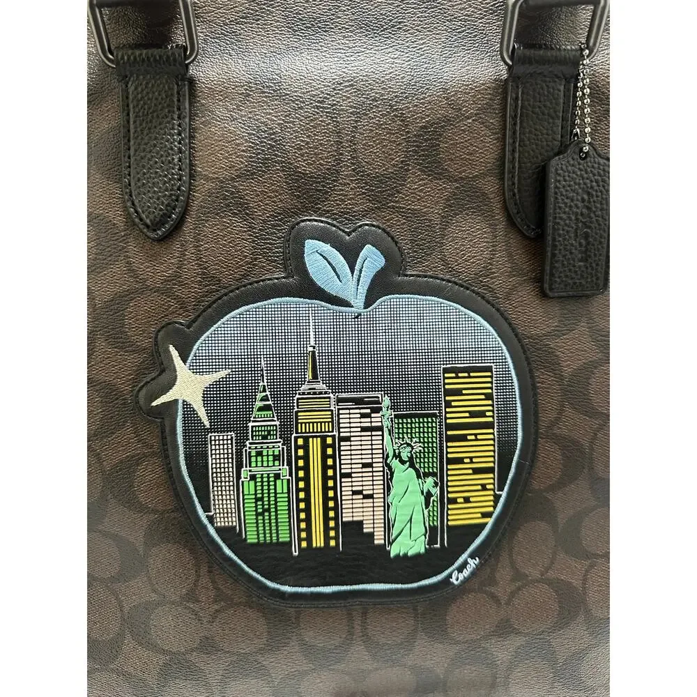 Coach NYC Apple Signature Canvas Tote Crossbody  Leather Detachable Strap